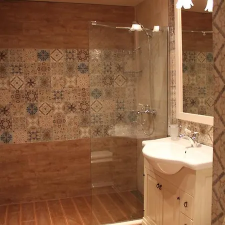Apartment In Port Palace Saints Constantine and Helena