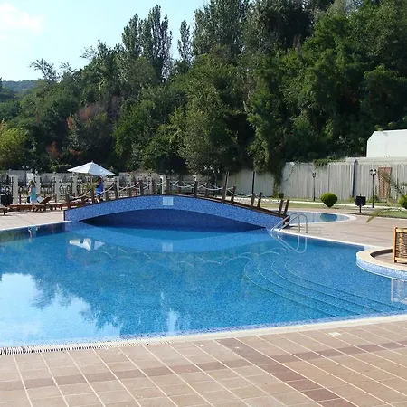 Apartment In Port Palace